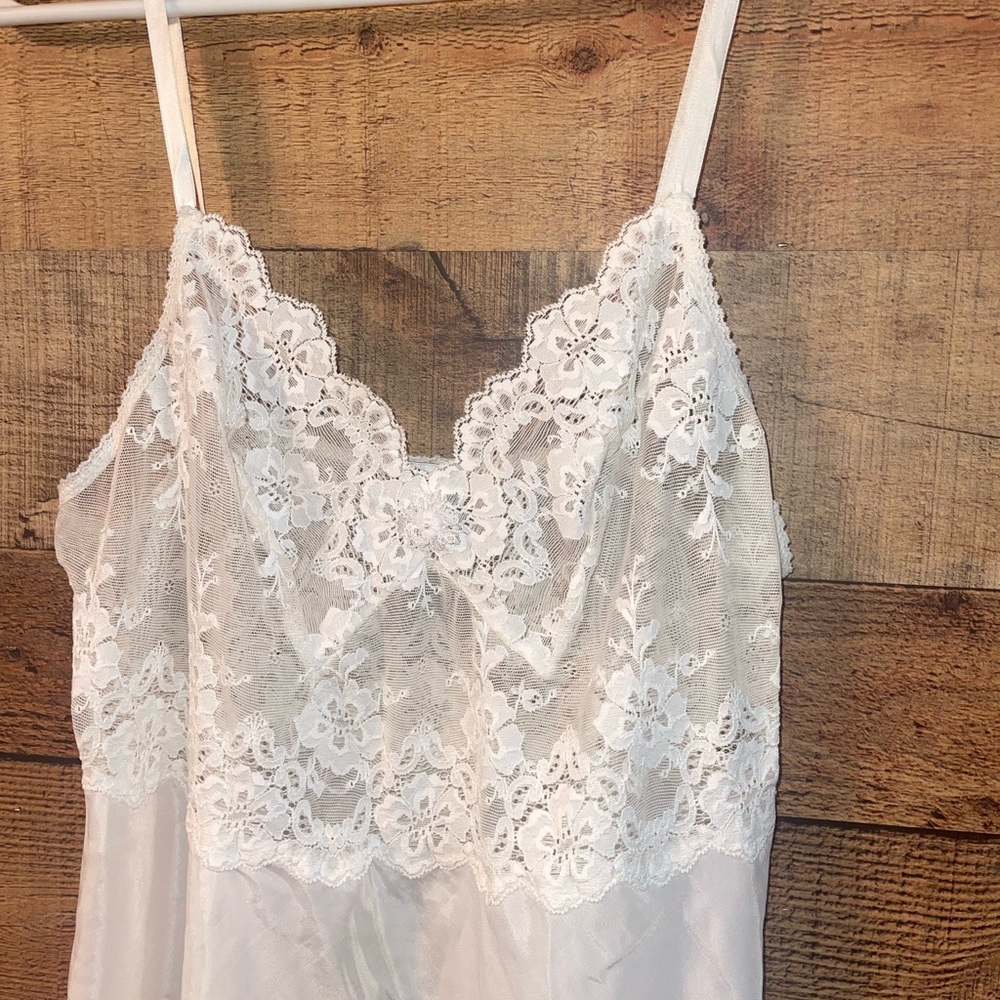 Vintage 90s Christian Dior Saks Fifth Avenue satin and lace slip dress nightie - Picture 3 of 13